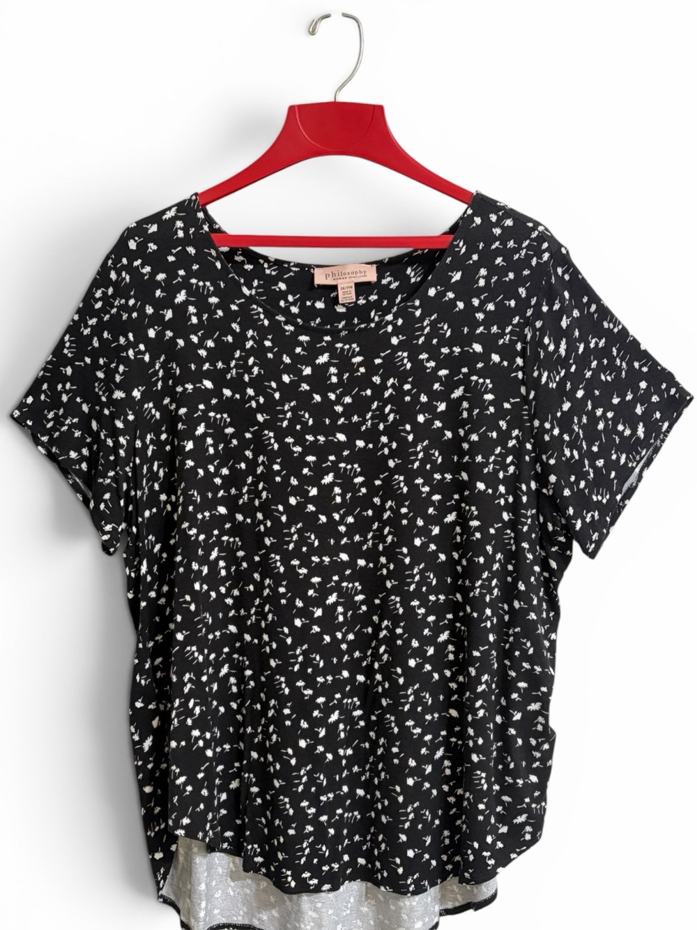 Philosophy Black Short Cap Sleeve Tee with White Floral Scatter 2X